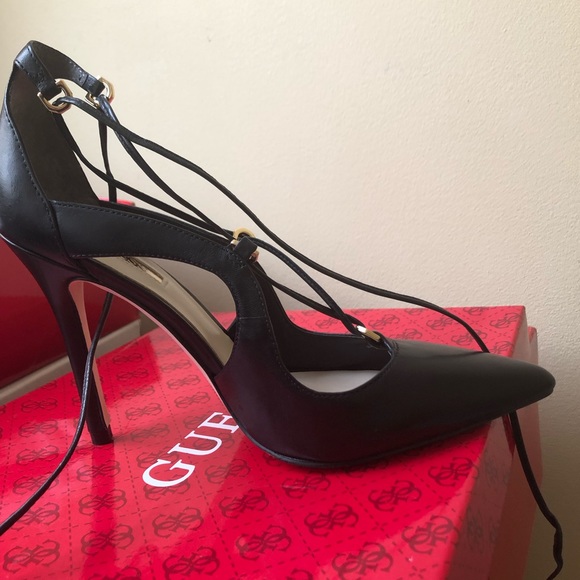 Shoes - Picture 1 of 4